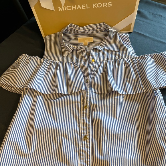 Michael Kors Tops - Michael Kors cold shoulder shirt